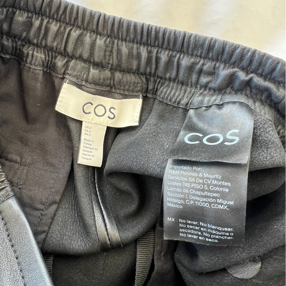 Cos women’s leather drawstring pan. Size 2 - Picture 3 of 9